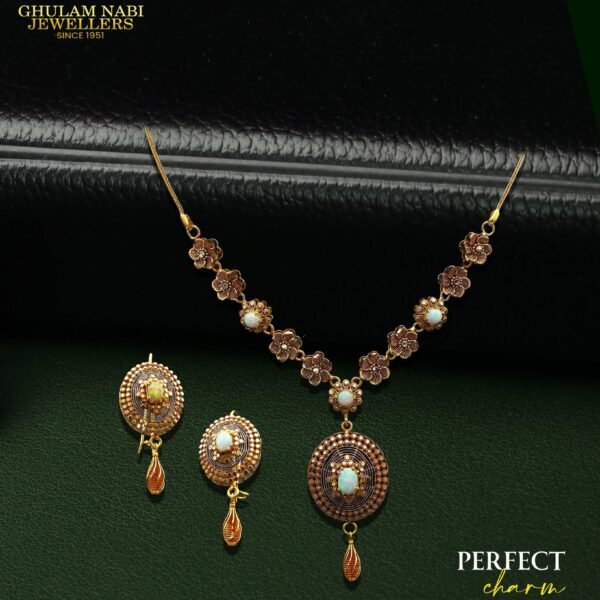 Gold Necklace Design
